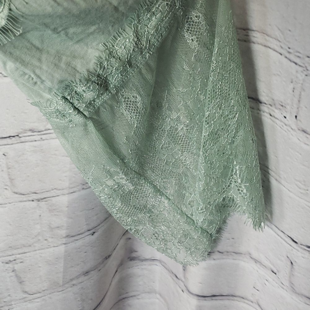 Light Green Jacket‎ - Picture 3 of 7
